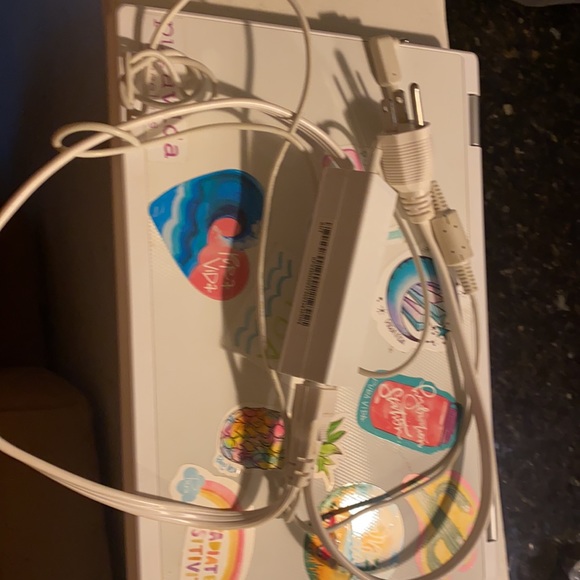 Acer Chromebook laptop, white, CB5-132T series, good condition, with charger…… - Picture 4 of 4